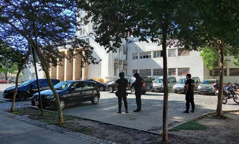 Desalojaron la municipalidad de Santa Fe por una amenaza de bomba