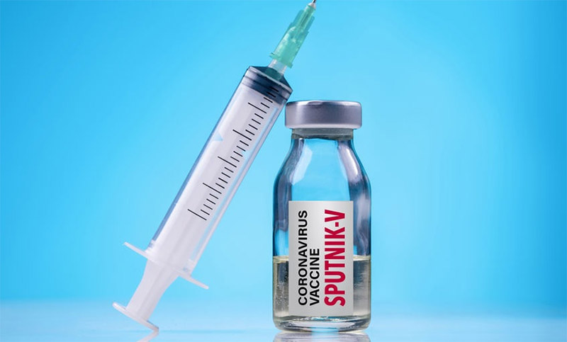 Rusia anuncia que India producirá más de 100 millones de dosis de su vacuna contra coronavirus