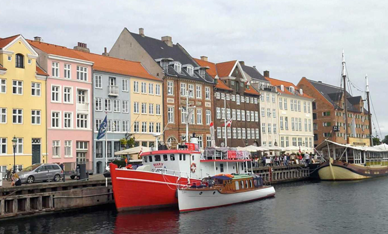 Dinamarca impone un confinamiento parcial ante el aumento de casos de coronavirus