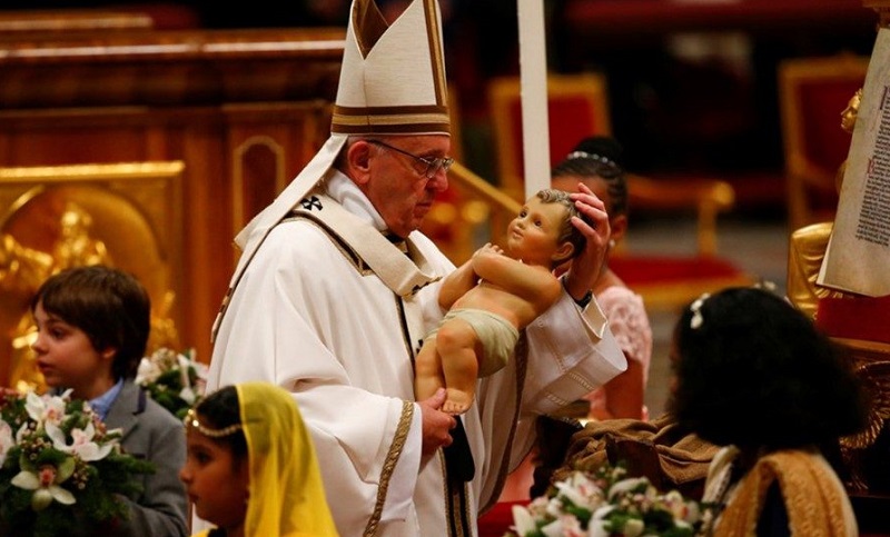 El Papa sostuvo que “el consumismo ha secuestrado la Navidad”