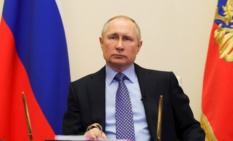 Putin ordena el inicio de una vacunación «a gran escala» contra el coronavirus
