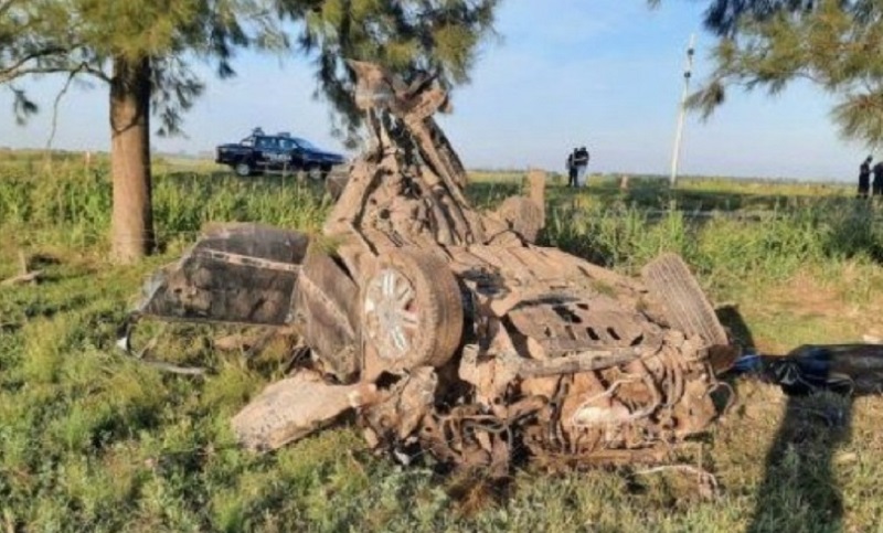 Ya son cuatro las adolescentes fallecidas al volcar un vehículo en Suardi