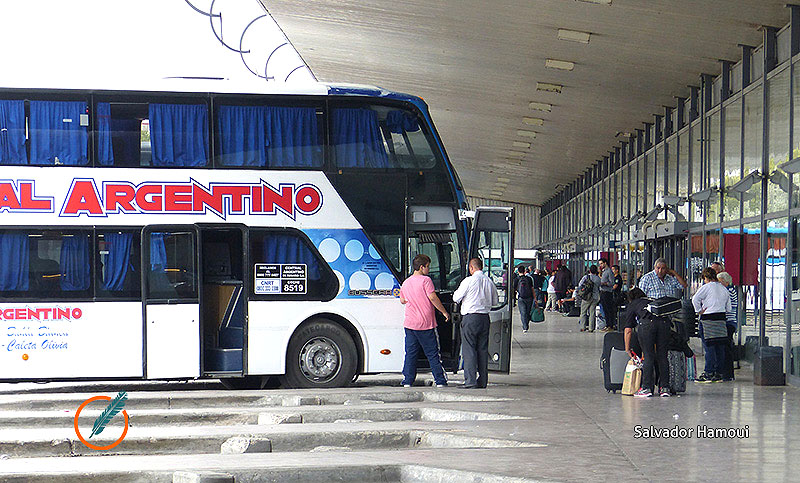 Vuelven los micros de media distancia a la Terminal de Rosario