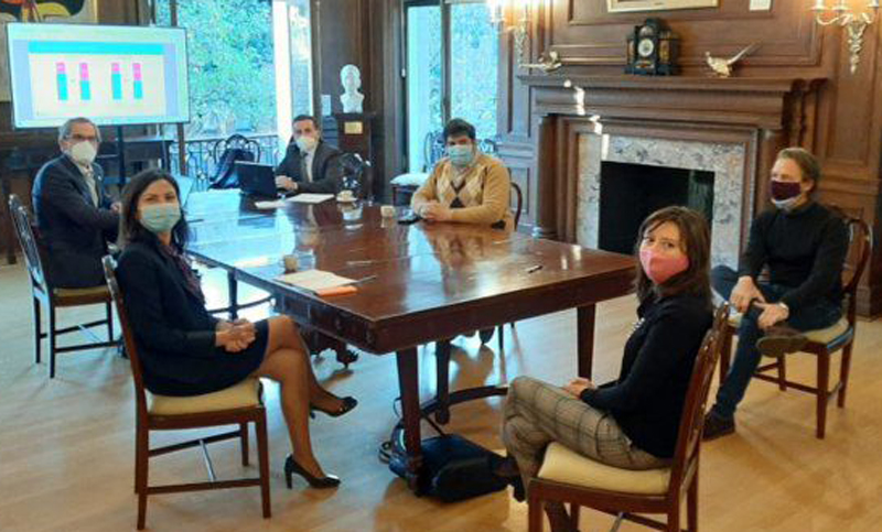 Empezaron las negociaciones en Washington con el FMI