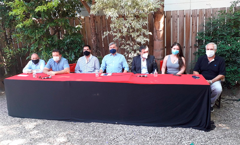 La oposición de Newell’s se unió en el pedido de elecciones