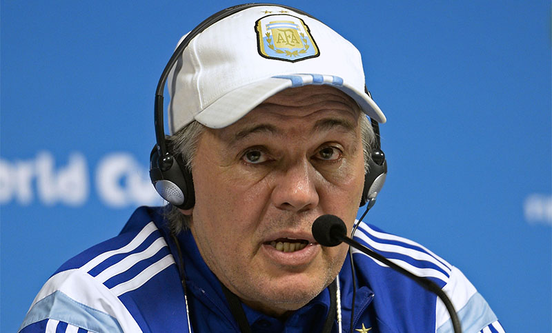Sabella internado con “cuadro reservado” por una “cardiopatía dilatada”