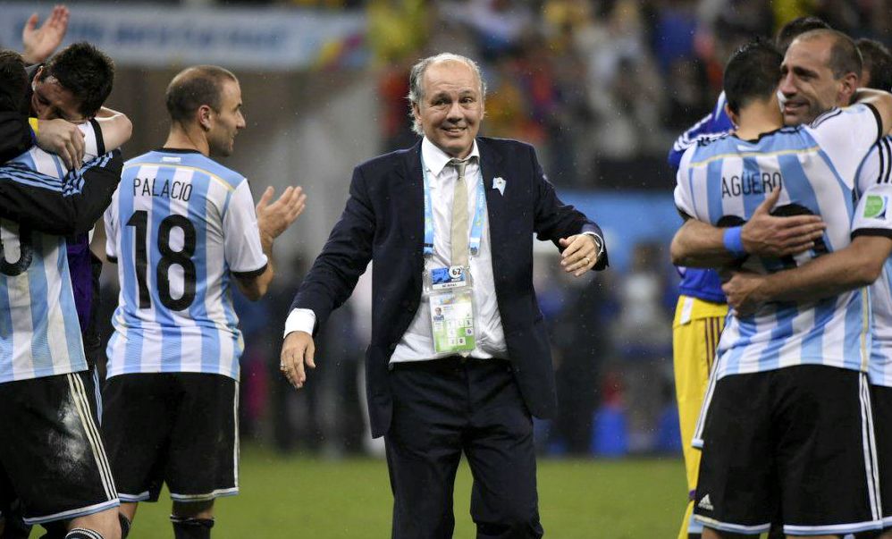El fútbol argentino despide con mucho dolor a Alejandro Sabella