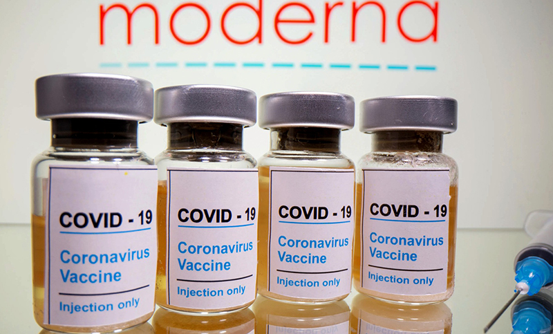La vacuna del laboratorio Moderna es efectiva en un 94% según un informe de la FDA