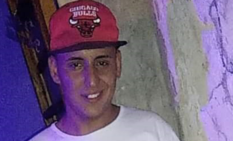 Solicitan colaboración para encontrar a un joven que falta de su hogar desde el jueves