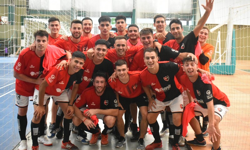 Newell’s se clasificó semifinalista y está más cerca de cumplir el sueño de ascenso