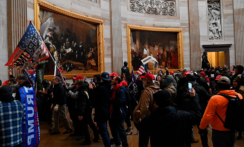 Toma del Capitolio: “Puede haber disturbios en otras partes país”, dijo un rosarino en Estados Unidos