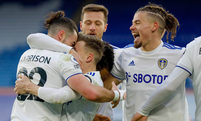 El Leeds de Bielsa venció al sorprendente Leicester City