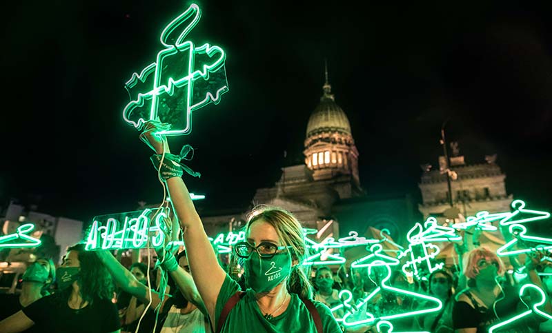 Mujeres criminalizadas por abortos dentro de las 14 semanas deberán ser sobreseídas