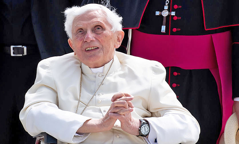 Tras Francisco, Benedicto XVI también se vacunó contra el coronavirus