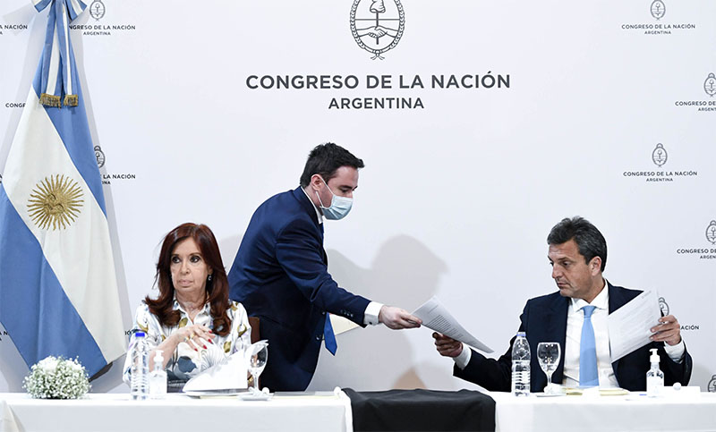 Cristina Kirchner y Sergio Massa volverán a congelar dietas de legisladores