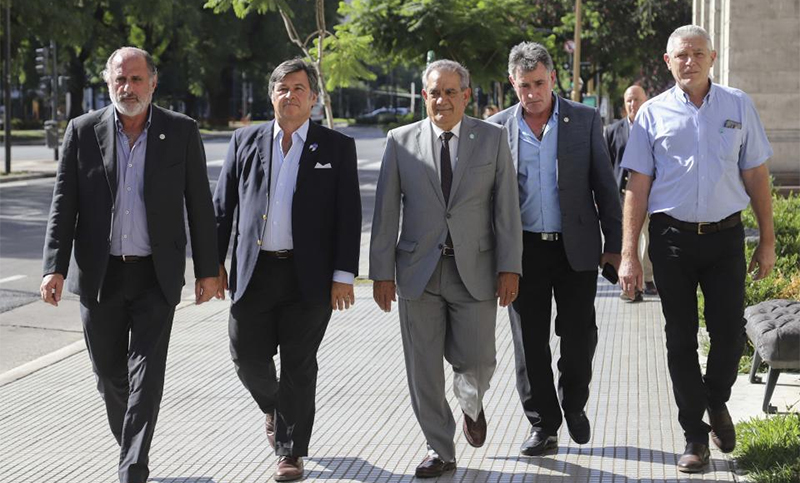 Sin definiciones, la Mesa de Enlace pasó a un cuarto intermedio hasta este martes