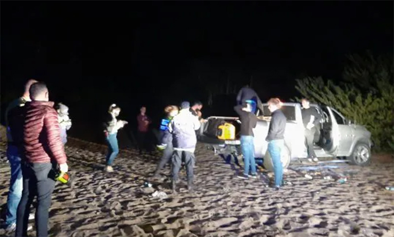 Pinamar: desactivan “fiesta clandestina” con cerca de 600 personas