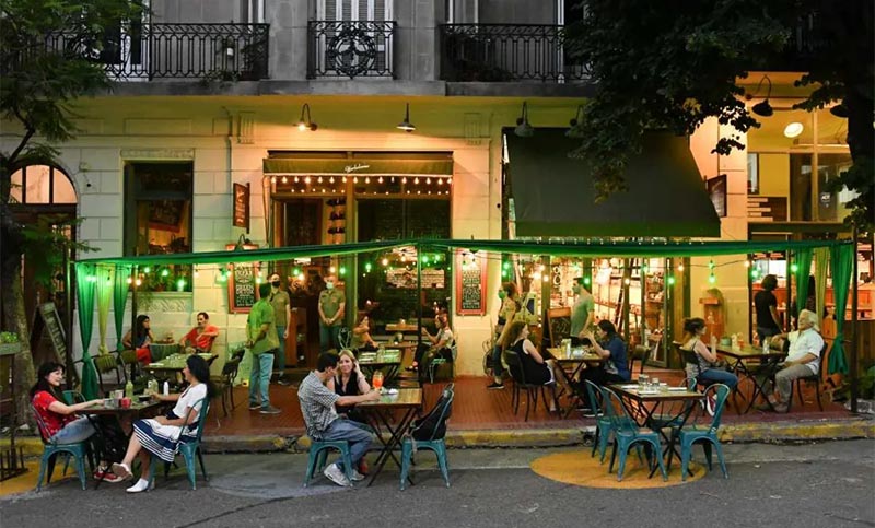 Se demora la disposición de las restricciones nocturnas: el DNU no figura en el Boletín Oficial de este viernes