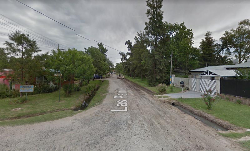 Cuatro hombres armados asaltaron una casa y secuestraron a un joven en Funes