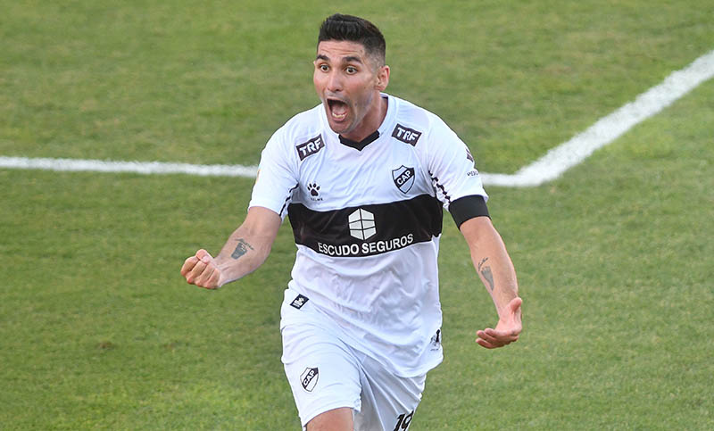 Platense debutó en Primera con un triunfo ante Argentinos
