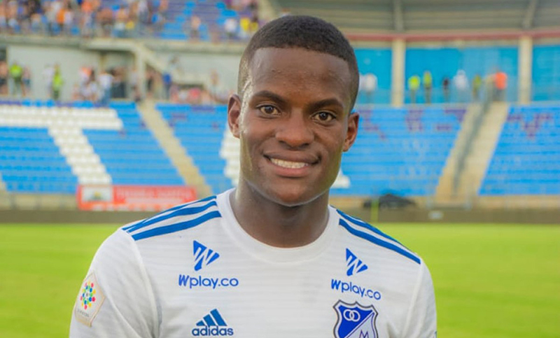 El colombiano Román no pasó la revisión médica y no jugará en Boca