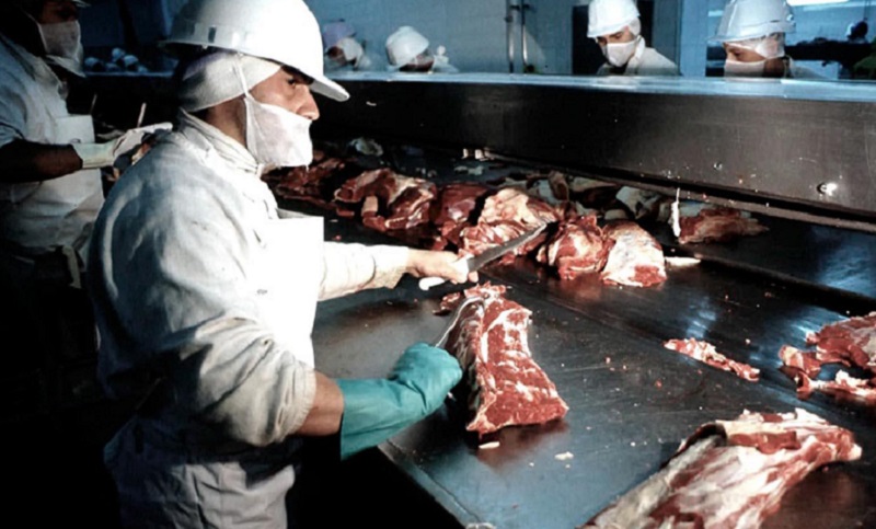Denuncian que la industria frigorífica de exportación se “aprovecha del trabajador”