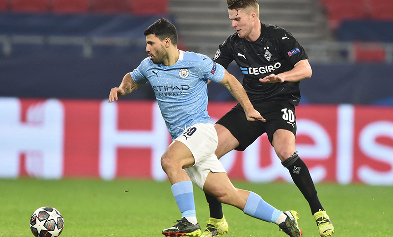 Kun Agüero volvió a jugar y Manchester City ganó en Alemania