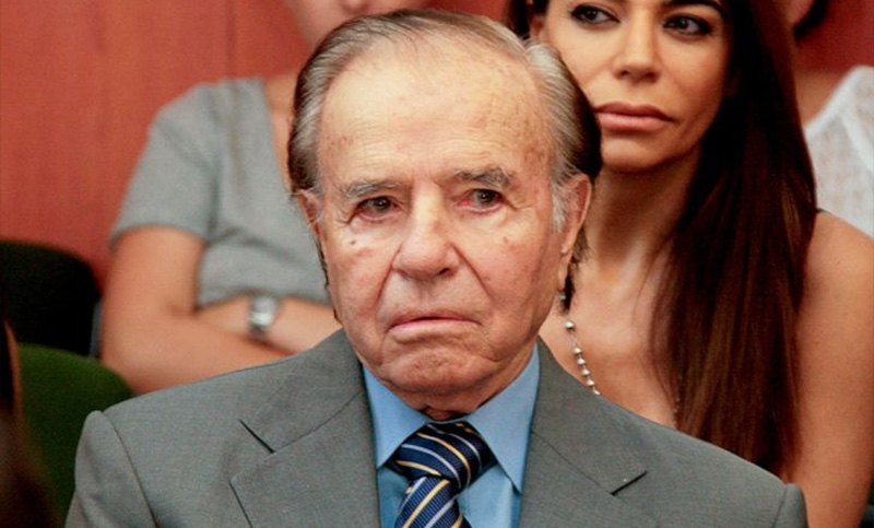 La DAIA criticó duramente a Menem por los atentados y los indultos a militares de la dictadura