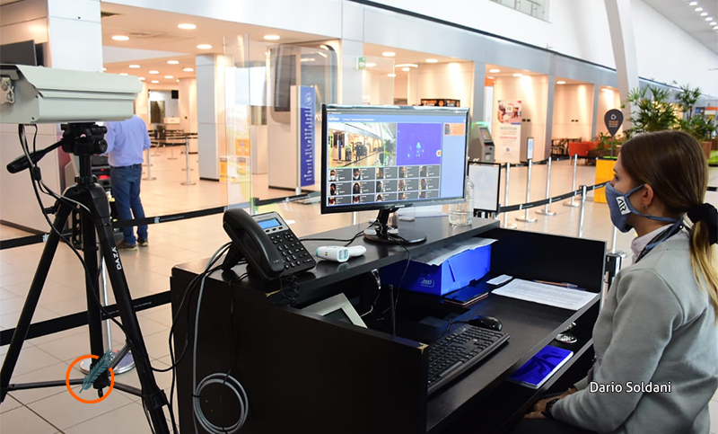 Realizarán hisopados a los pasajeros que arriben al aeropuerto de Rosario