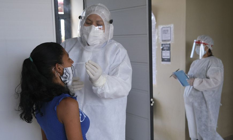 Otras 168 muertes y 7.794 nuevos casos de coronavirus en la Argentina