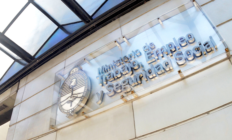 Trabajo prorrogó la extensión de mandatos sindicales y suspensión de elecciones
