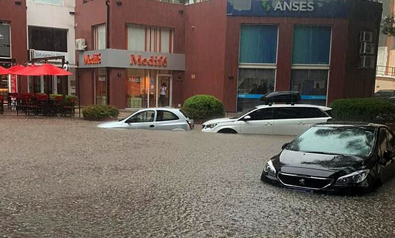 Se registraron inundaciones en Pinamar por un intenso temporal