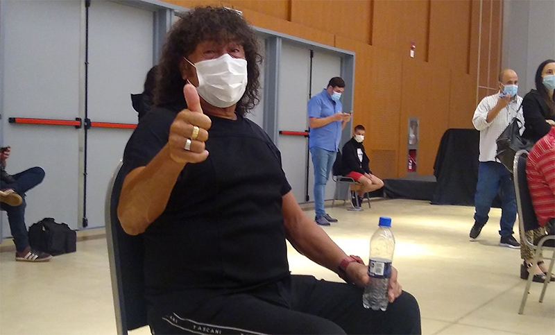 La Mona Jiménez se vacunó contra el Covid: “No puedo ser un VIP porque soy del pueblo”
