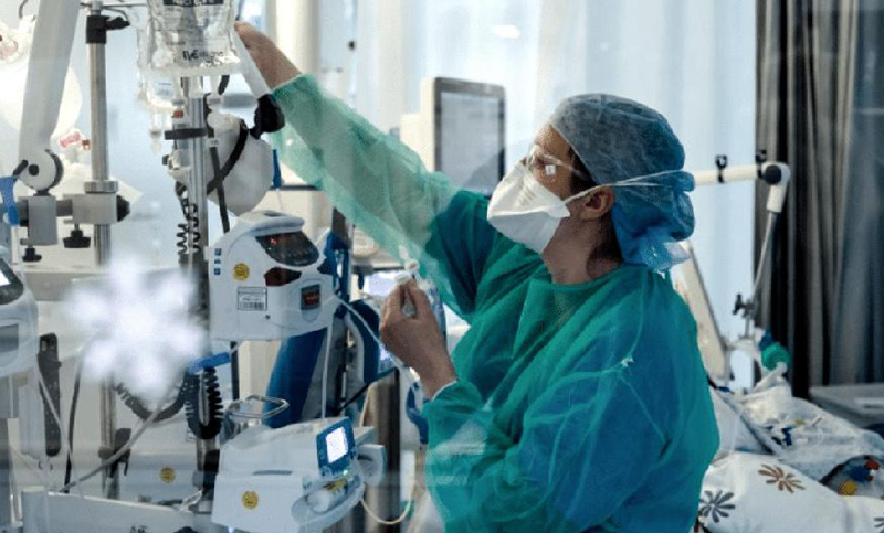 Otras 275 personas murieron y 6.614 fueron diagnosticadas con coronavirus
