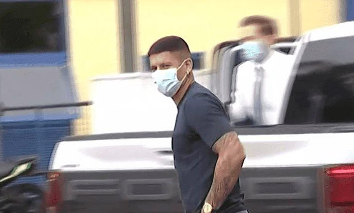 Marcos Rojo firmó el contrato y este martes será presentado en Boca Juniors