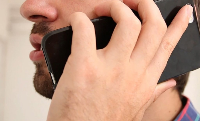 Otra estafa telefónica: le hicieron creer que había ganado un voucher y le robaron 19 mil pesos