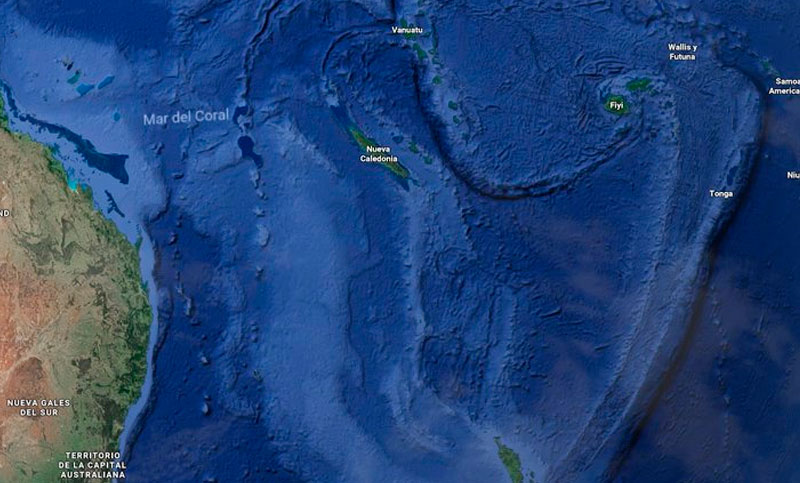 Un sismo de magnitud 7,7 sacude dos islas del Pacífico y se activan varias alertas de tsunami