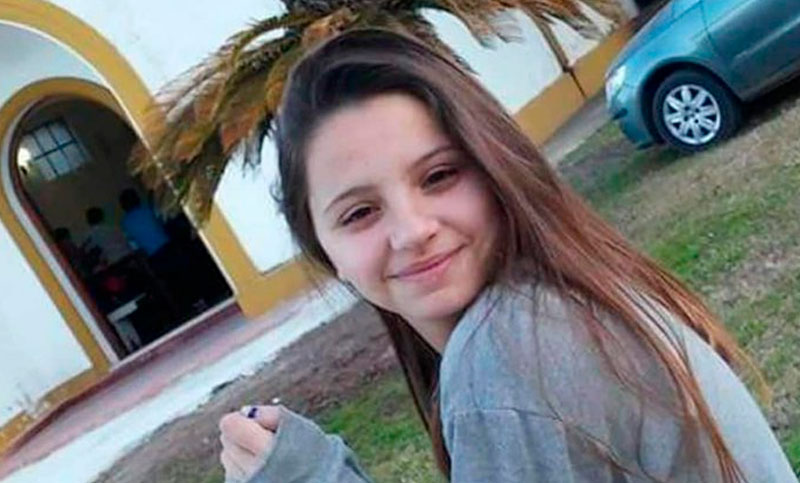 Femicidio en Rojas: una joven de 18 años fue asesinada a puñaladas por su ex novio policía
