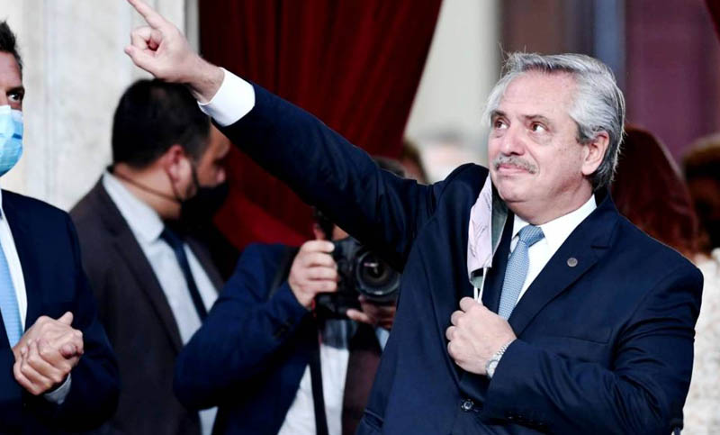 Alberto Fernández asume hoy la presidencia del PJ