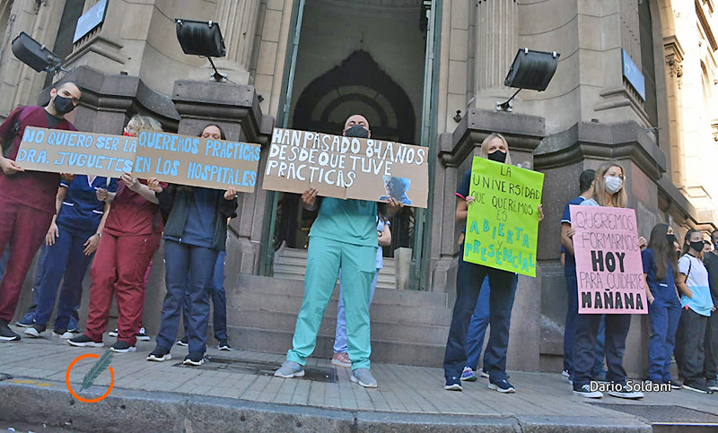 Estudiantes de Ciencias Médicas piden la vuelta a las prácticas en efectores