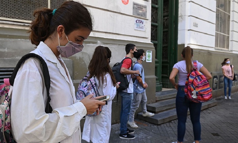 La Justicia hizo lugar a un amparo para que las clases sean 100% presenciales en Santa Fe