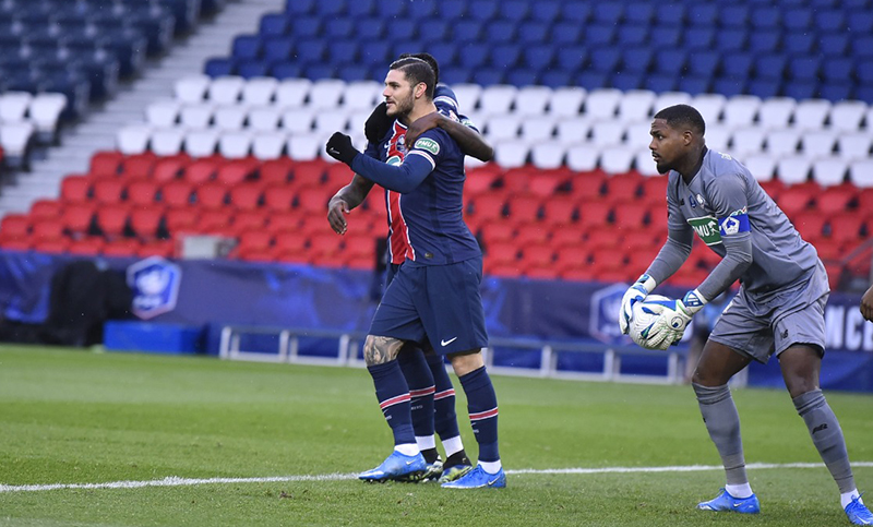 Mauro Icardi anotó en el triunfo del PSG en la Copa de Francia