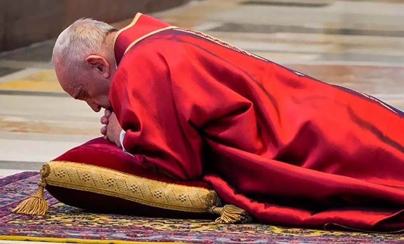 Por el coronavirus, el Papa vuelve a celebrar el Viernes Santo en la Plaza San Pedro