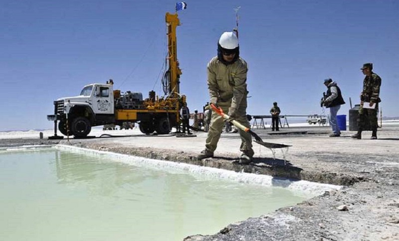 Provincias del norte preparan un plan para impulsar la producción de litio