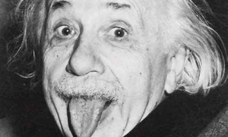 La historia detrás de la foto más icónica de Albert Einstein