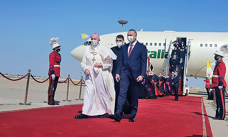 El papa Francisco inicia su histórica visita a Irak
