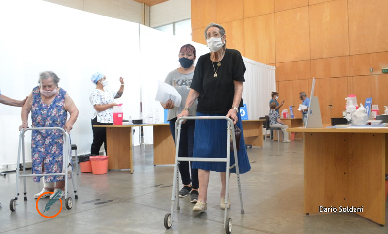 Se reportaron 76 nuevos casos en Rosario, 231 en la provincia