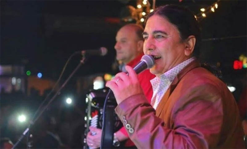 Mario Pereyra y su banda junto a La Esencia de la Cumbia prometen llenar de sabor tropical el Humberto de Nito