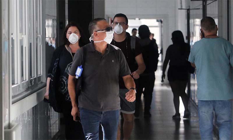 A un año del primer caso de Covid-19 en el país: transmisión, tratamientos y vacunas