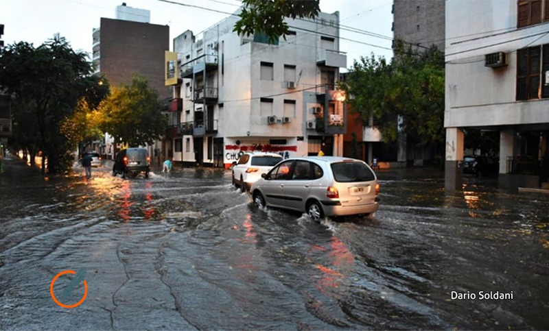 La intensa caída de agua generó anegamientos y desperfectos eléctricos
